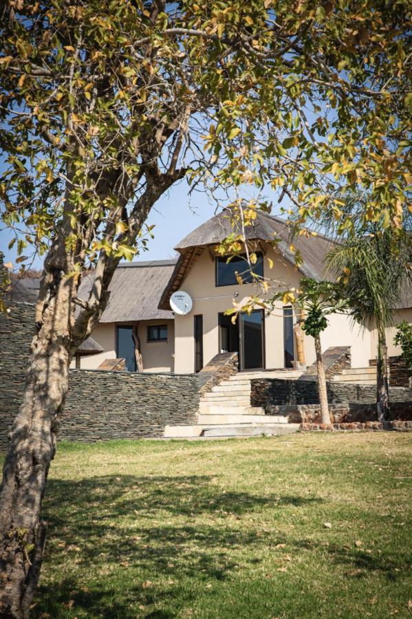 Tholo Manzi Private Game Farm Vila Zeerust Exterior foto